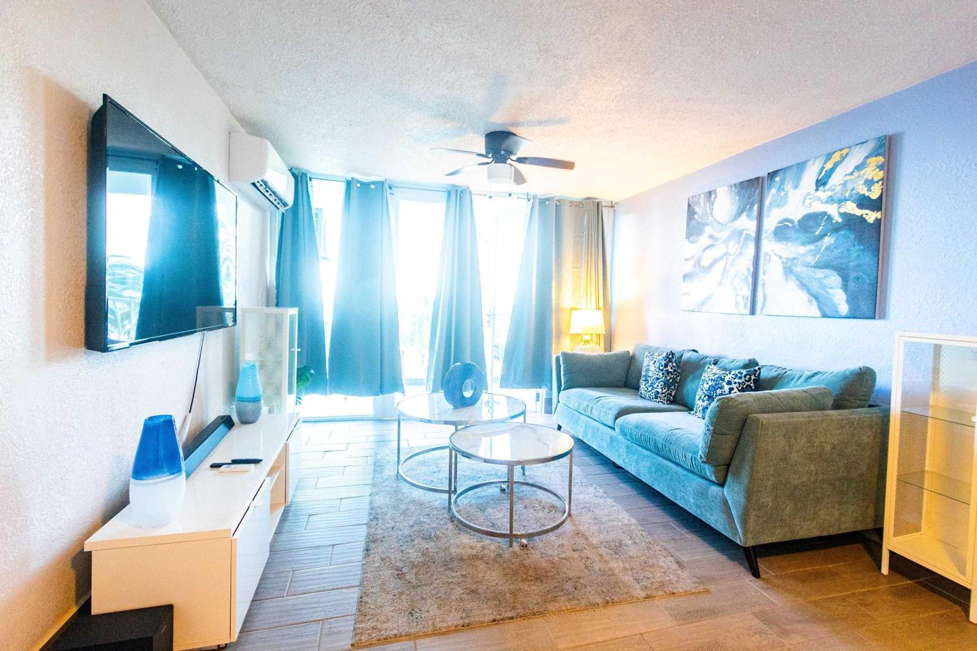 Apartamento Family Beach Getaway- Isla Verde Paradise *